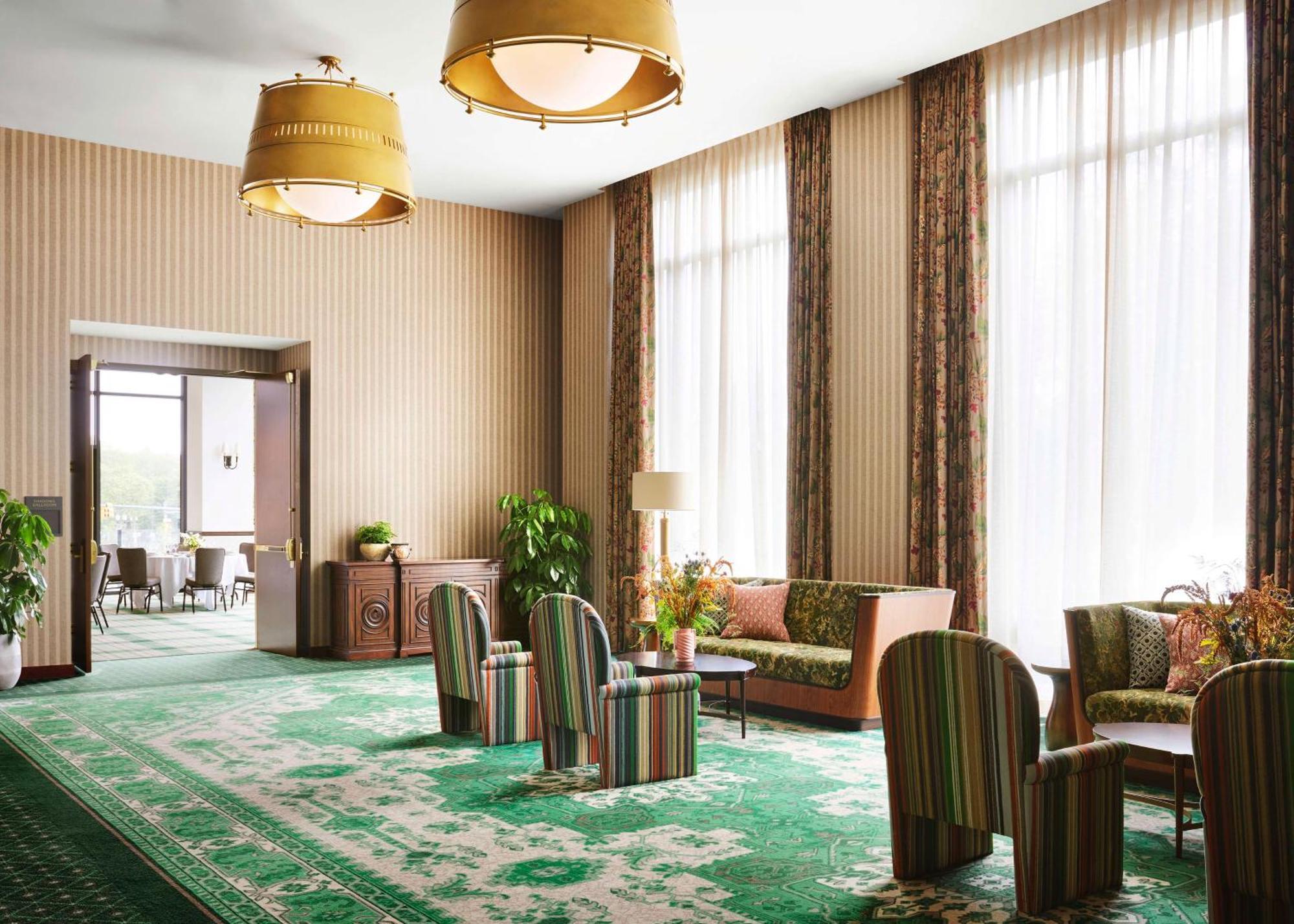 Graduate By Hilton East Lansing Hotel Buitenkant foto